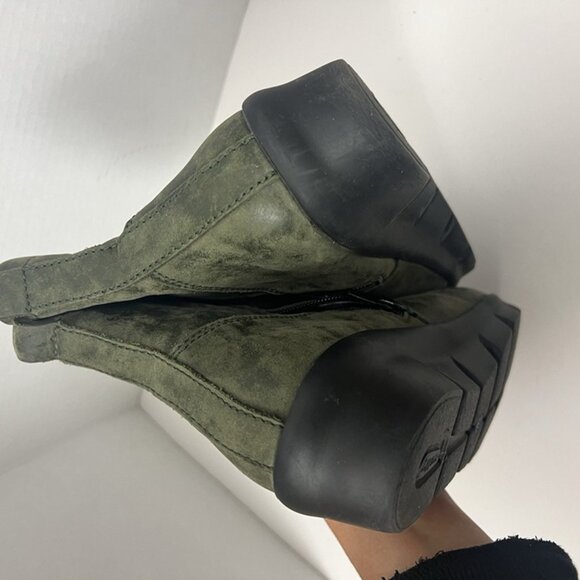 Wolky Women 38 US 7.5 Omni Casual Side Zip Wedge Ankle Bootie Green Leather Boot - Picture 9 of 10